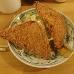 魚平 - ハムカツ　130円