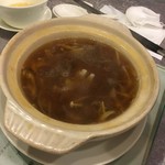 晶華軒 - フカヒレ入りとろみスープ