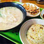 ラーメン＋ギョーザ＋チャーハンセット