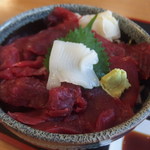 寿司吉 - 中おち丼800円