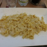 La Brusketta - カチョエペペ　9ユーロ