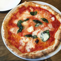 Tavernetta Salvatore 仙台 - 