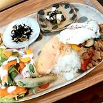 かまーとの森 - 本日のランチ(1,100円)