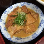 大黒ラーメン - もつ煮