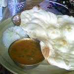 RAJU - ナン・カレー・ライス(ごめんなさい、ナンはたべかけです)