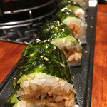 炭火焼ホルモン ぐう - チャンジャ巻き