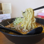 らーめん 華山 - 麺リフト　