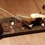 アカ - チョコレート