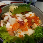 まぐろ亭 - 海鮮ばらちらし丼