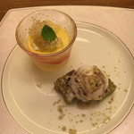 庭園茶寮 みな美(皆美館) - デザートはマンゴームースと抹茶ケーキの塩大福アイスのせ