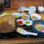 Kayo san - かよさんカツカレー丼セット