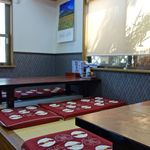 ラーメン田舎家 - ラーメン田舎家（小上がり席の様子）