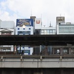 Monja Kushikatsu Himawari - お店から見える江坂駅