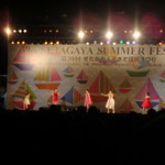 馬事公苑 売店 - 早見優さん・松本伊代さん・西村知美さん、80年代 LIVEがフィナーレでした。（2016★区民まつり）