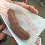 馬事公苑 売店 - いのししウインナー￥200。普通のウインナーと区別つかず。。（2016★区民まつり）