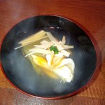りょうりや 御旅屋 - 鱧と早松茸のさっと煮