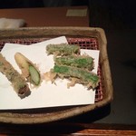 みかわ 是山居 - アスパラ　獅子唐