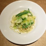 スガハラ - 野菜とからすみのペペロンチーノ