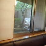 手塚ryokan - 部屋は露天風呂付きです。母親は階段の上り下りに苦労しますので、部屋に露天風呂のあるタイプを選ぶようにしてます。
            