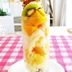 パティスリー アンシャンテ - 本日のパフェ￥６００（税別）