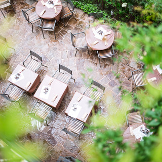 【テラス席】ペット同伴可！緑に囲まれたテラス席