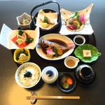 だいにんぐ まめた