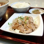 中国菜館 岡田屋 - バンバンジー