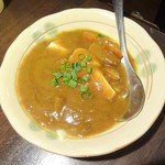 炭火焼鶏屋 たまい - 牛すじカレー豆腐