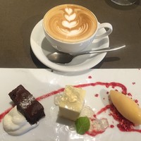 IL PINOLO 銀座 - 