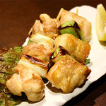 Shinshu Fukumi Chicken Yakitori (grilled chicken skewers) "Negima"