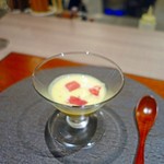 エノテカ パージナ - 熊本産　未来コーンの冷たいポタージュ
      パルマ産プロシュート添え