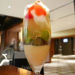 ig cafe - おかやま白桃パフェdays2016