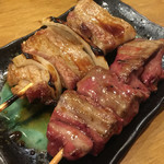 酒と焼鳥 ぶあいそ - 高座豚（バラ）200円とレバー塩130円