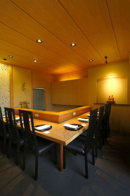 Gion Takeuchi photo 5