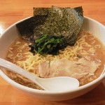 Jirettei - ラーメン大盛り