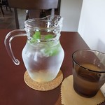 里山Cafe 多三郎山荘 - 半分以上飲みました(^^;