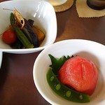 里山Cafe 多三郎山荘 - 夏野菜の揚げびたしと黒岩トマトの旨煮