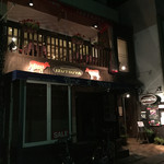 Hamburger Steak Senmon Ten IZUTSUYA - ２階のテラス席もよさそうであった