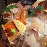 俺の魚を食ってみろ!! - (2016/8)｢俺の玉手箱｣刺身盛合せ。鮮度抜群‼