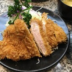 とんかつ 大宝 - ロースカツ定食(1450円)