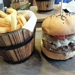 FIREHOUSE - Bacon Blue Burger