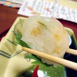 懐石 のがみ - 鯛押し寿司。