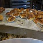 たま木亭 - たまに行くならこんな店は、クロワッサンから惣菜パンまで色々と美味しく、今日では京都NO.1の人気パン店な「たま木亭」です。