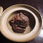 美榮 - 卓上に用意されていたのは椎茸の豆腐よう漬。