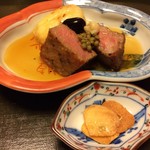 つる幸 - 能登牛のくわ焼き。