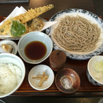Sobakiri Shou - アナゴの天ぷらセット
                        ２０１６年８月１０日実食