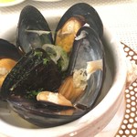 ビストロ ダイア - ムール貝のワイン蒸し
      2016.7