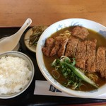 はら - H28.8月再訪。カツカレーラーメン、ご飯小セット