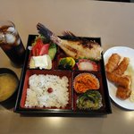 ＡＯＩ - あこう鯛焼定食＋イカフライ