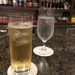 バーガンディー - バーボンソーダ割り　800円